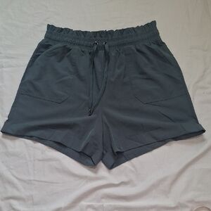 Danskin Gray Women's Shorts Size M